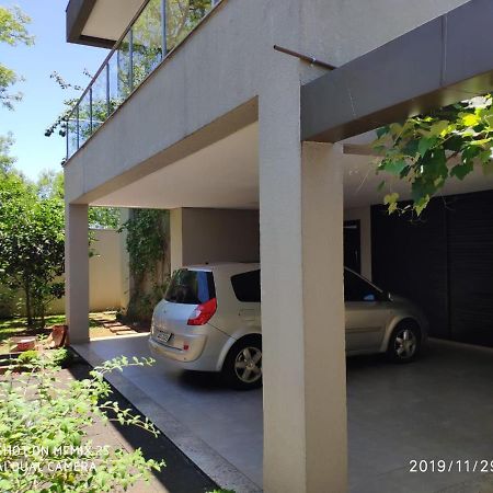 Vila Casa Moderna No Centro Proxima A Atracoes Turisticas Foz do Iguaçu Exteriér fotografie